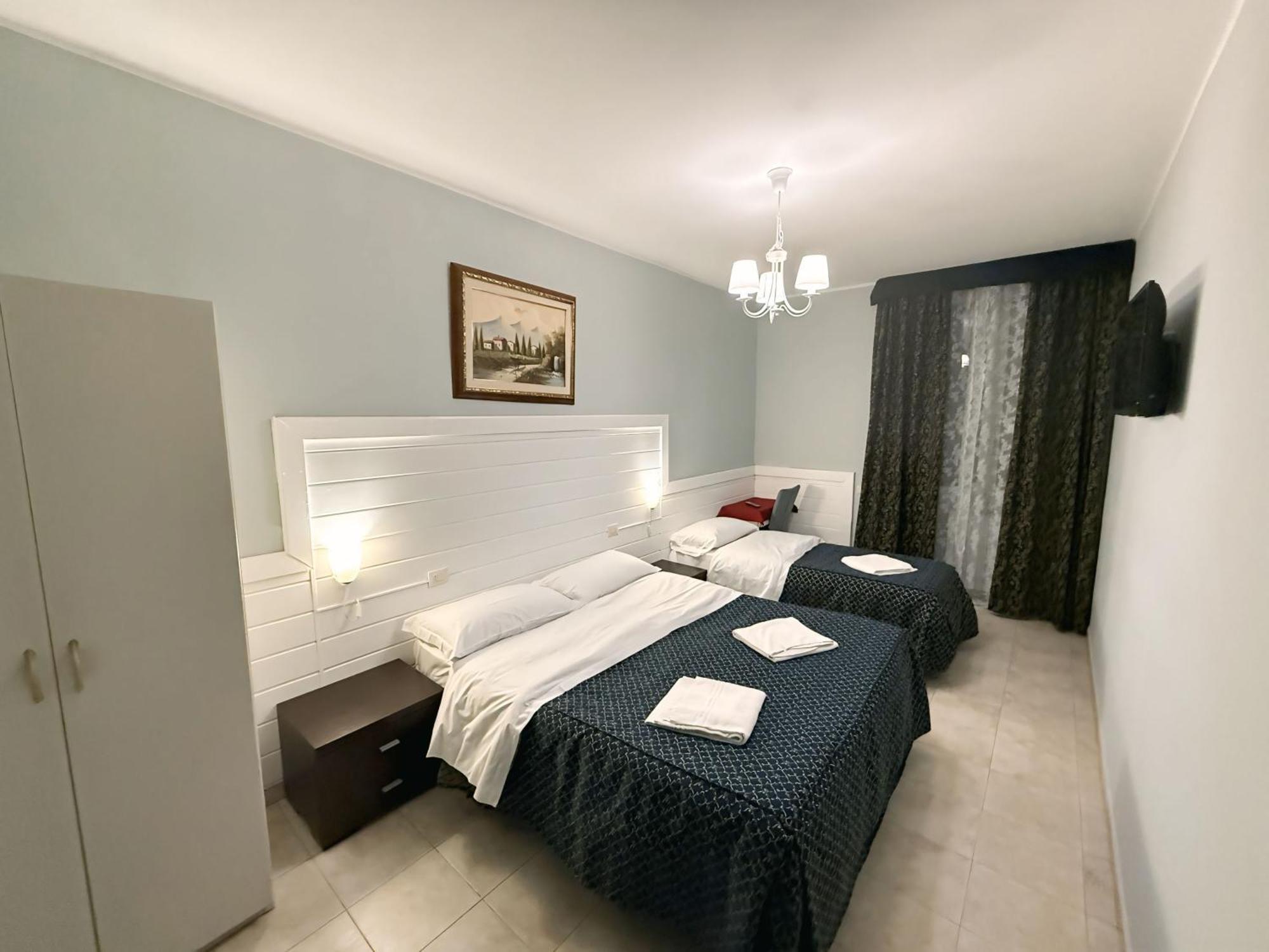 Hotel Aurelia Milano Centrale Luaran gambar